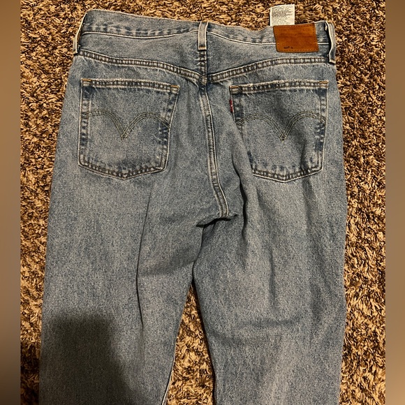 NWOT Levi’s Premium 501 Skinny Jean Light Wash - Picture 2 of 5
